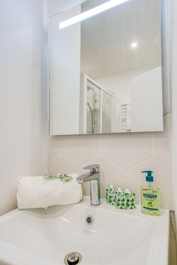 St Jobis - Charmant Appartement, Moderne Et Refait A Neuf, Vieux-Nice Buitenkant foto